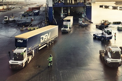 Volvo Penta’s start/stop feature in operation in terminal tractors in port environments.