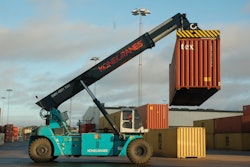 konecranes hybridlifttruck 56951cf9bb0b3