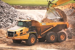 Bell ESeriesArticulatedDumpTruck 56b10a45ec3a0