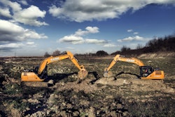 CX160D and CX180D crawler excavators