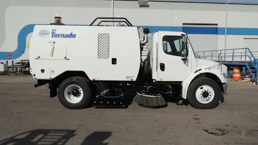 SchwarzeIndustries CompactWheelbaseSweeper 56cb1de5245ed