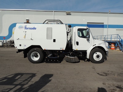 SchwarzeIndustries CompactWheelbaseSweeper 56cb1de5245ed