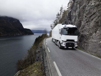 VolvoGroup 56b4a9e5f122b