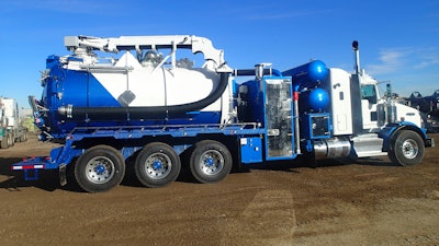 Engineered for a variety of industries and uses, Westech’s Hydrovac excavation truck is specified with a TC407 rating (hazardous goods transport capable).