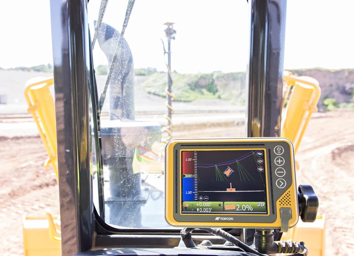 Topcon i-53 Indicate Dozer Machine Control System From: Topcon ...