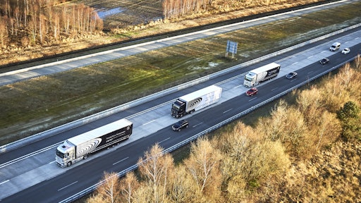 Daimler Platooning 56f048e63de1d