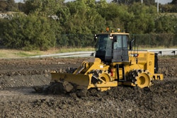 815K Dallas 122 571fac7637f00