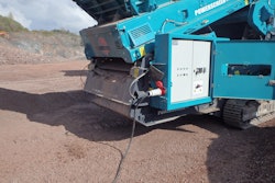 Powerscreen Warrior 1400XE Powered by Premiertrak 600 jaw crusher 572359fe1edeb