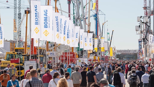 bauma 570400552641a