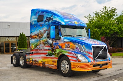 160526 Volvo Trucks Ride For Freedom 2016 5747604c70722