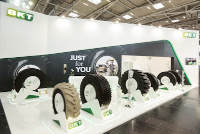 BKT Stand Bauma2016 573089d5bc85c