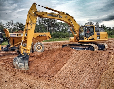 Komatsu PC360LCi 11Excavator 5745c0bd298f6