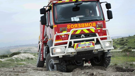 renault trucks d fire rescue madrid 4 57431e6e8ec63