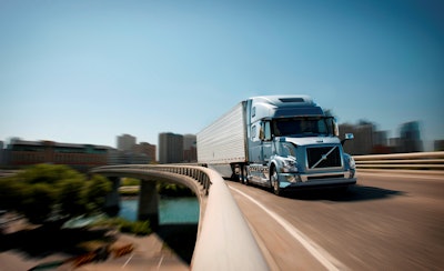 160616 Volvo VNL 780 576311485cfa1