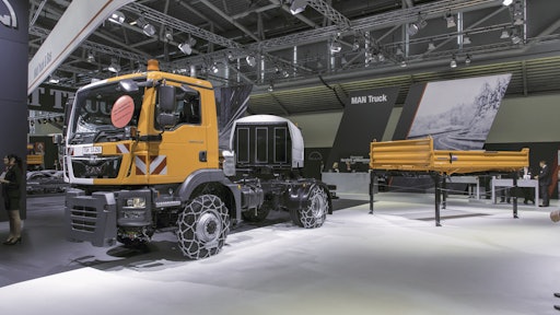 MAN TGMCombiTruck 5761569c0353b