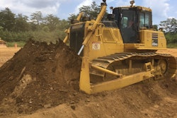 D85PXi 18 up close 577faed6bb90f