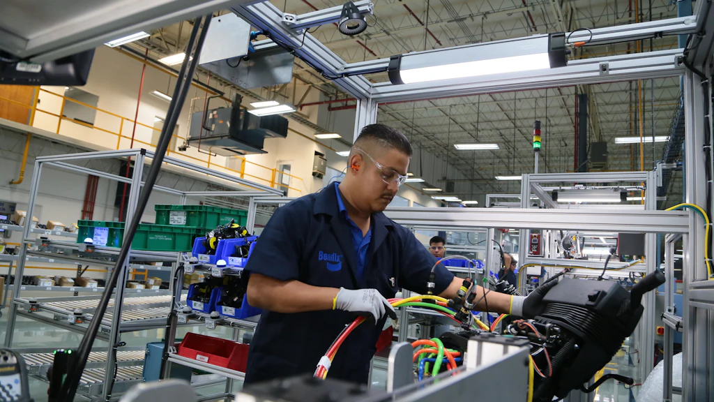 Bendix Begins Production of Driver Control Modules in Mexico | OEM Off ...