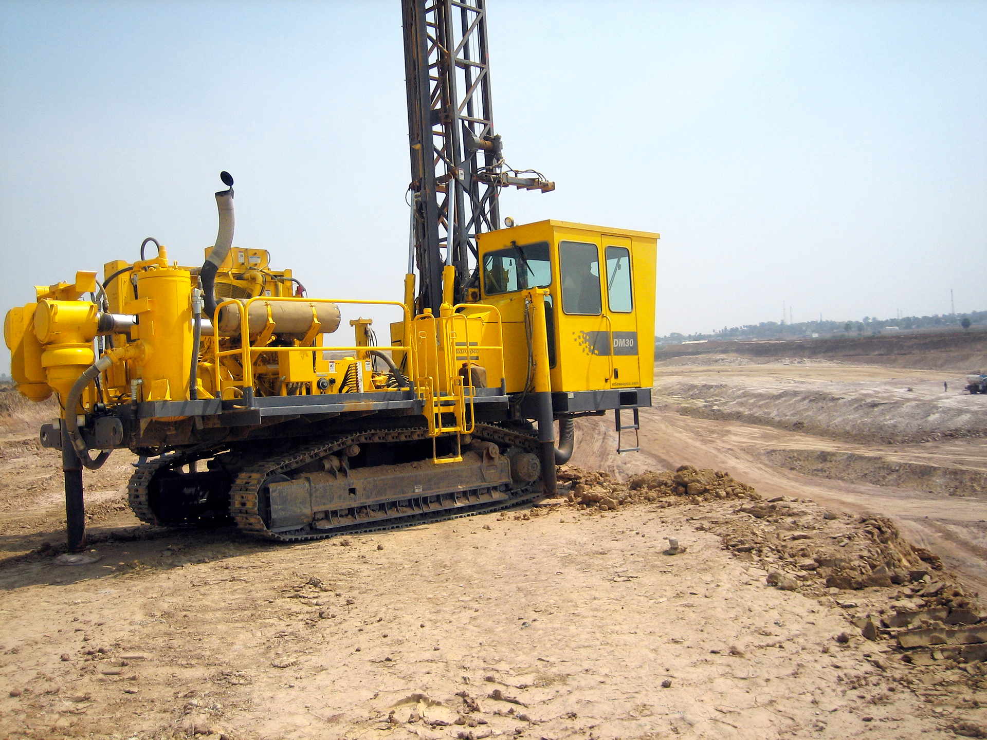 Atlas Copco Releases DM30 II Mid-Range Rotary Blasthole Drilling Rig ...