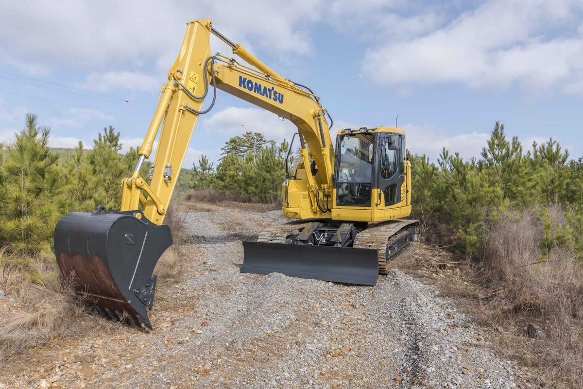 Komatsu Introduces Pc138uslc 11 Hydraulic Excavator Oem Off Highway Komatsu Introduces Pc138uslc 11 Hydraulic Excavator Oem Off Highway