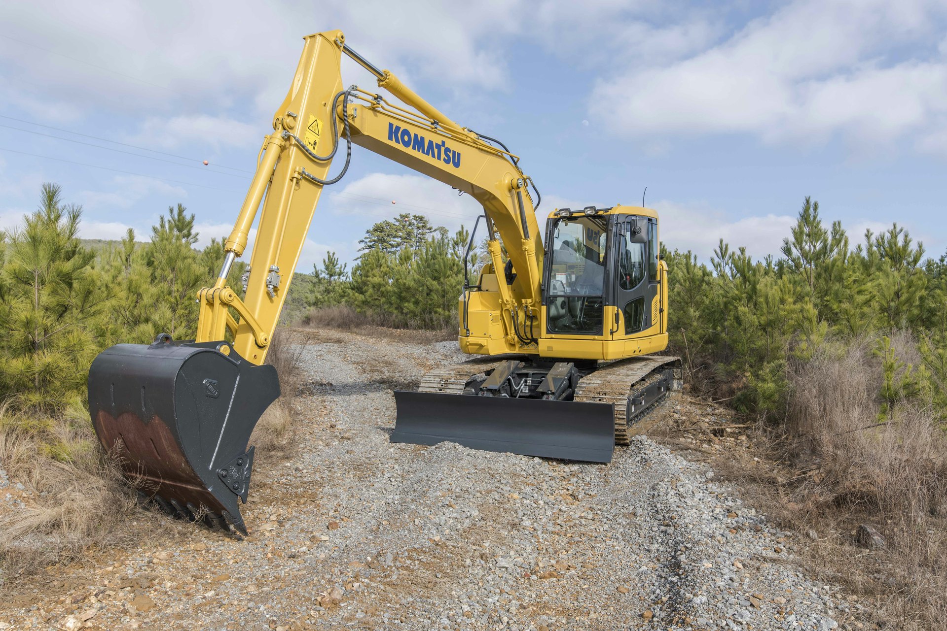 Komatsu Introduces PC138USLC-11 Hydraulic Excavator | OEM Off-Highway