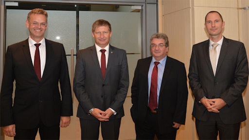 From left to right: Michael Kohlem (Claas), Dr. Markus Baldinger (Pöttinger), Jeannot Hironimus (Kuhn), Ivo Hostens (CEMA).