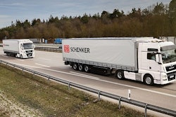 P Tgx Eot Platooning Db Schenker Man Width 740 Height 274 583db1fe8cad9