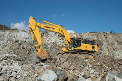 Pc650 Lc 11 Working Mid Pile 5852f2fcda5db