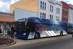 New Flyer 58812d4186175