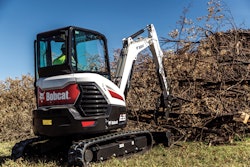 Bobcat E35 R Series Image 3 58d9510bb694e