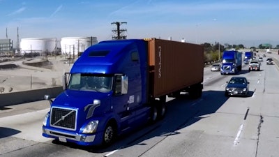 Volvo Trucks Platooning 58c7346a18fa6