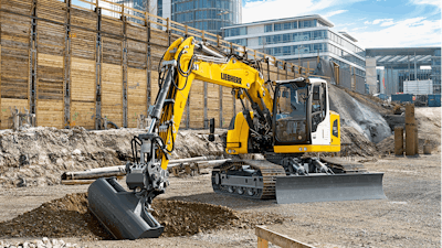 R920 crawler excavator