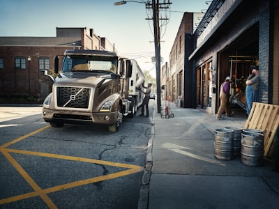 Volvo Vnr 300 Beverages Distribution 58f8d8c60c622
