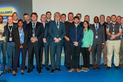 475472 593ee12e81b06