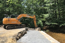 Case Cx130 C Working On Old Forge Bridge 5947f36b82e7f