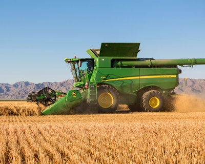 Combine Photo 592ff5414792d