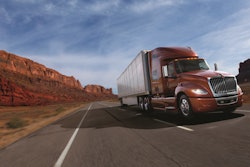 International Truck Lt Series 5943132e7f656