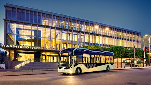 Volvo 59428d417a152