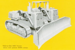 Caterpillar D9H crawler tractors in the SxS arrangement, with the standard 24-foot dozer. The Double Dude variant’s angle dozer was twice as long, and the tractors were offset 11 ft. to accommodate it.