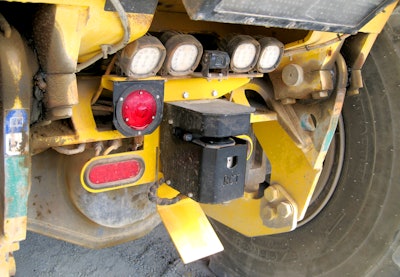 Truck Underground Guidance Laser 596dffd15f794