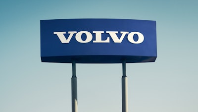 Volvo 595f85b8b449f