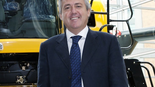 Carlo Lambro 17
