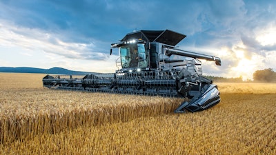 Fendt IDEAL combine harvester