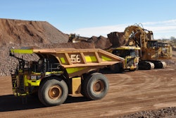 Caterpillar demonstrates its autonomous mine truck fleet at the Tinaja Hills Demonstration and Learning Center. The event detailed plans to expand the autonomous haul truck system to the Komatsu 930E haul truck through a partnership with Torc Robotics.