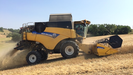 New Holland Everest