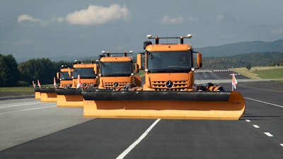 17 C840 01
