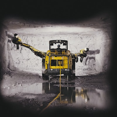 Atlas Copco Boomer L2