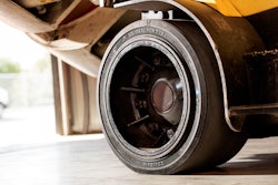 Camso Pon 775