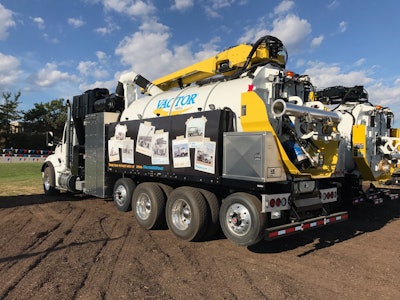 Vactor Hxx Concept Truck 2