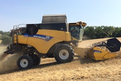 New Holland Everest