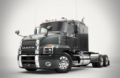 New hood mirrors on the Mack Anthem improve visibility by expanding the field of view and reducing blind spots, and are aerodynamically designed to reduce drag
